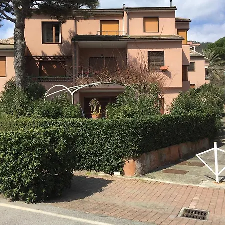 Patio *